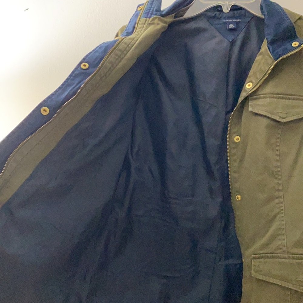 24. Tommy Hilfiger | Olive Green Utility Jacket with Hood - Picture 12 of 17